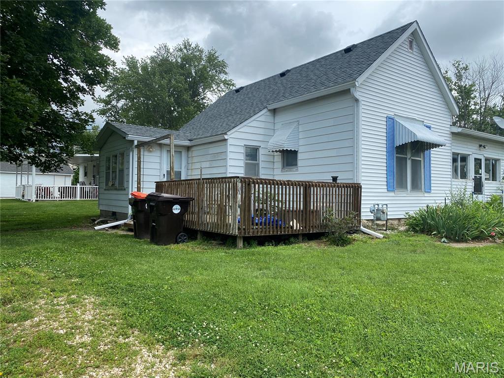 302 W Elm Street