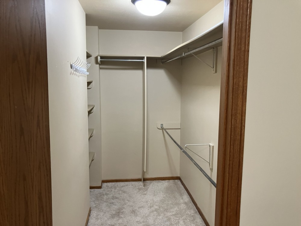 2814 W Oakbrook Court