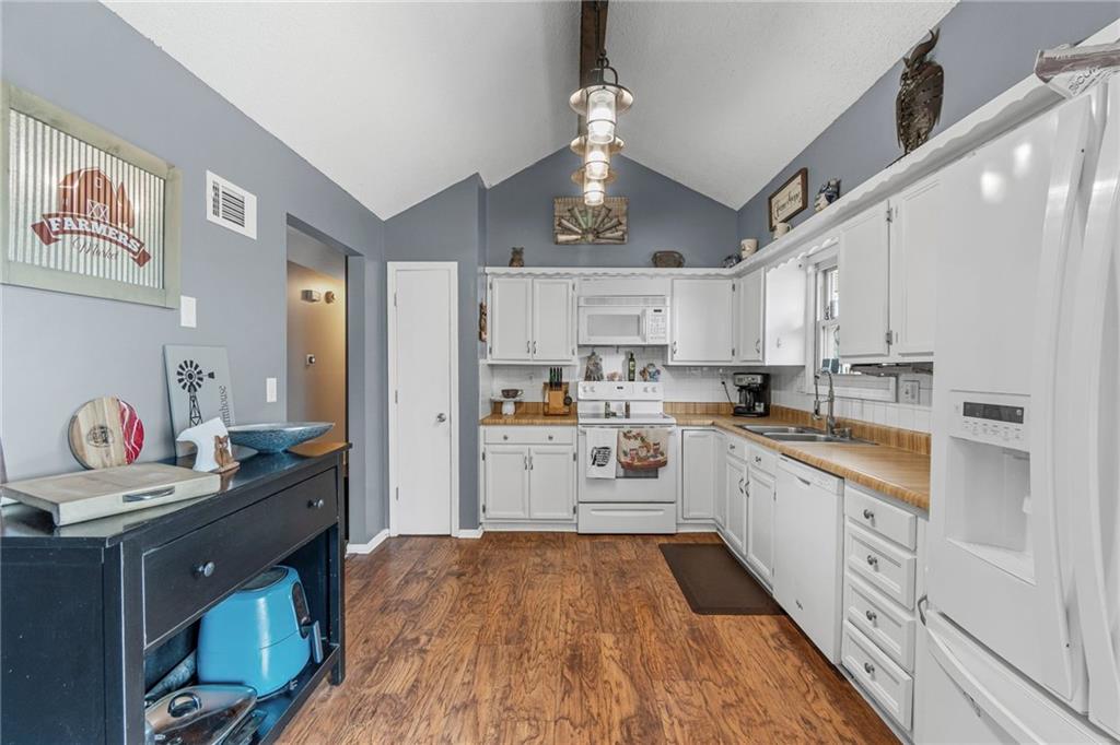 2219 NW 84th Terrace