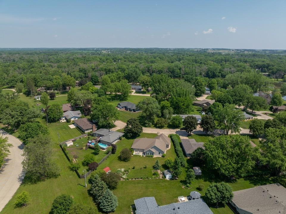 212 Cedar Circle
