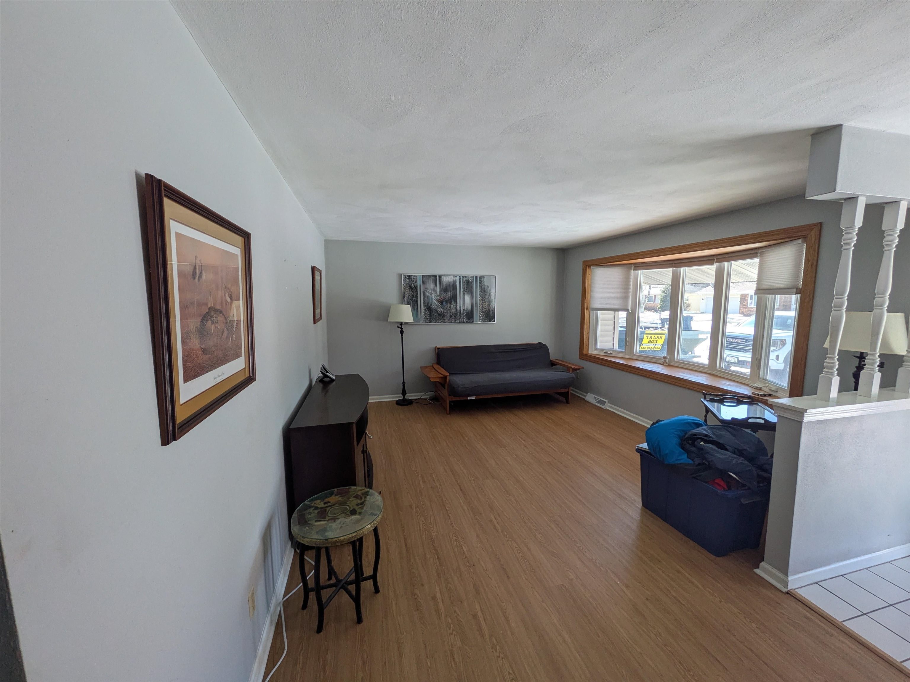 2314 N Claremont Drive