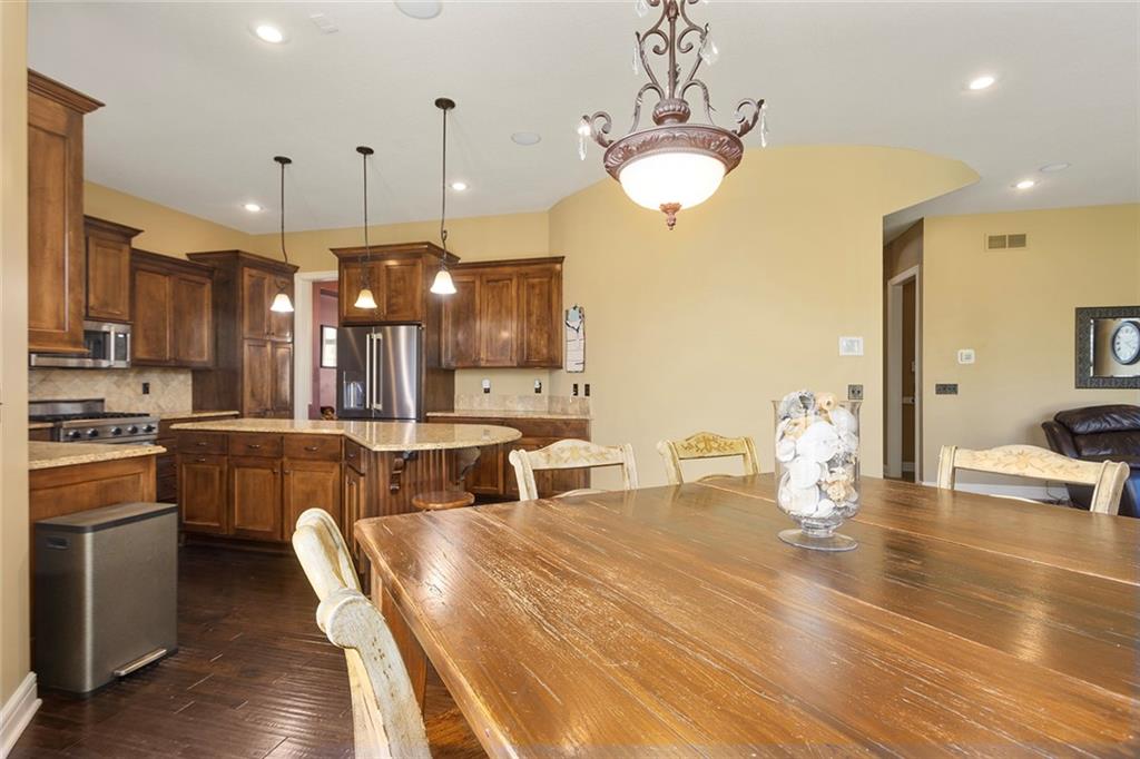 4512 NE 104th Terrace