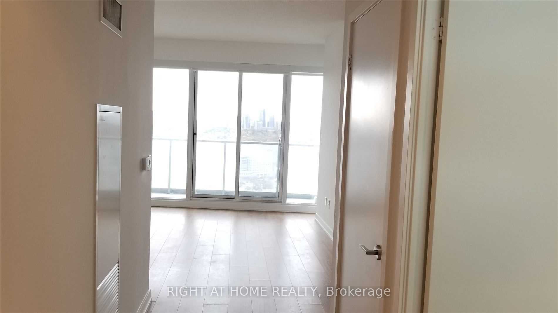 117 Mcmahon Dr 2501