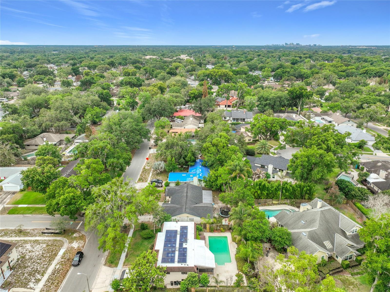 1511 Glastonberry Road