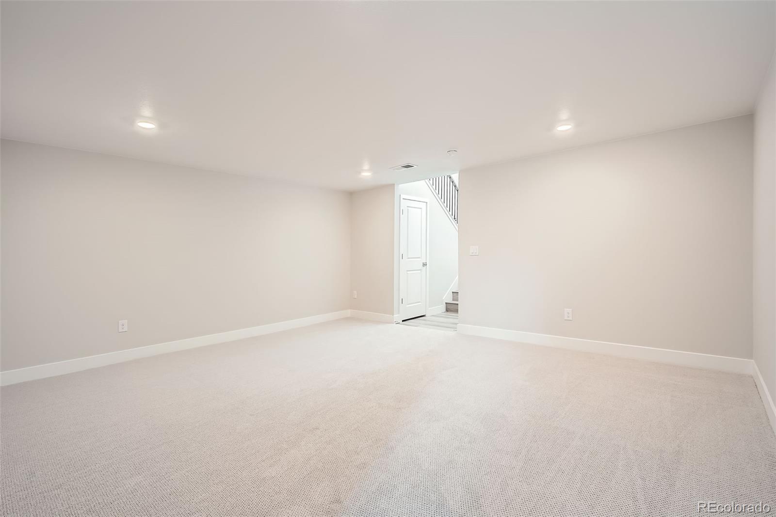 1807 Grayside Circle