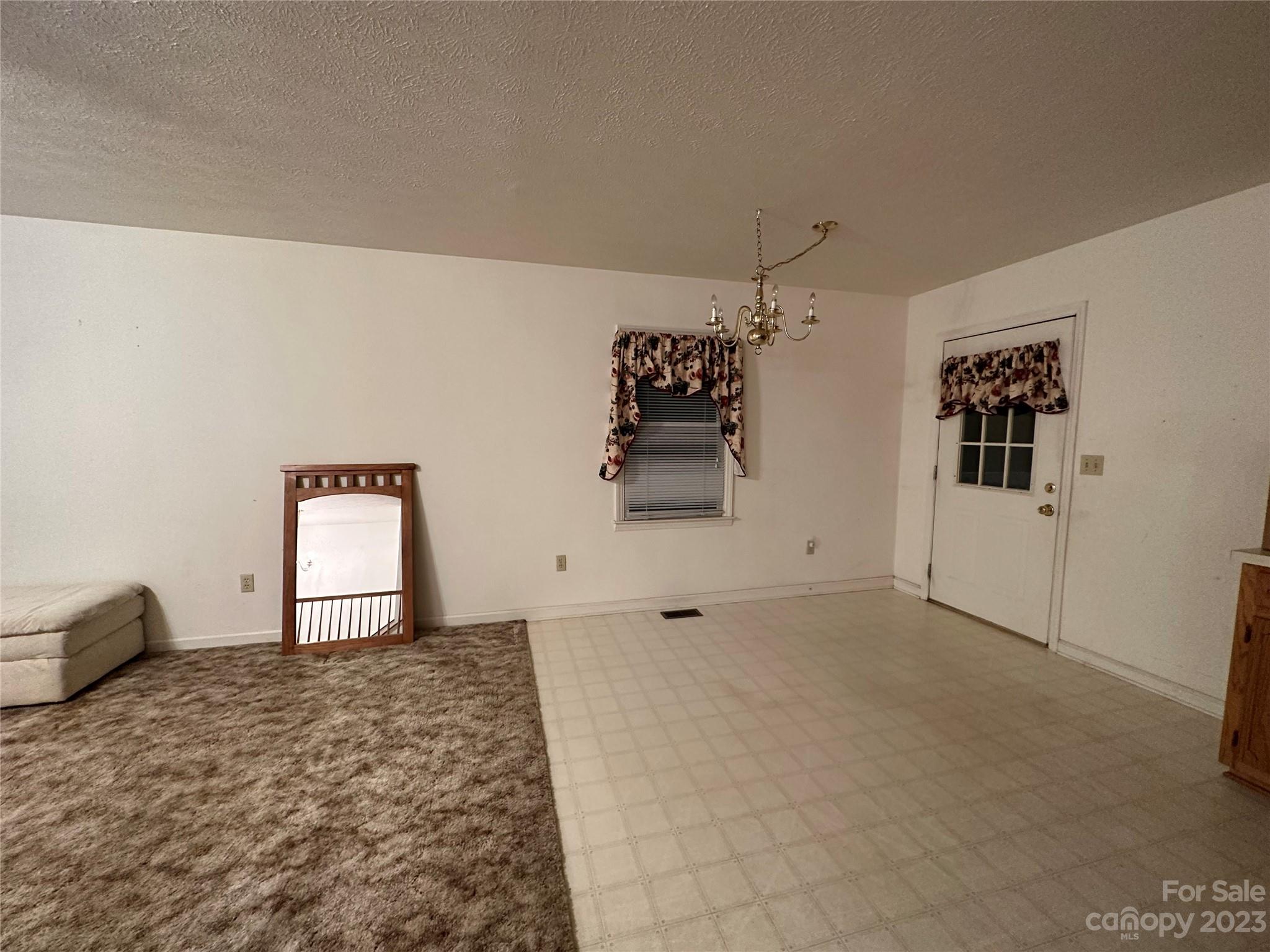 1305 Hibriten Drive