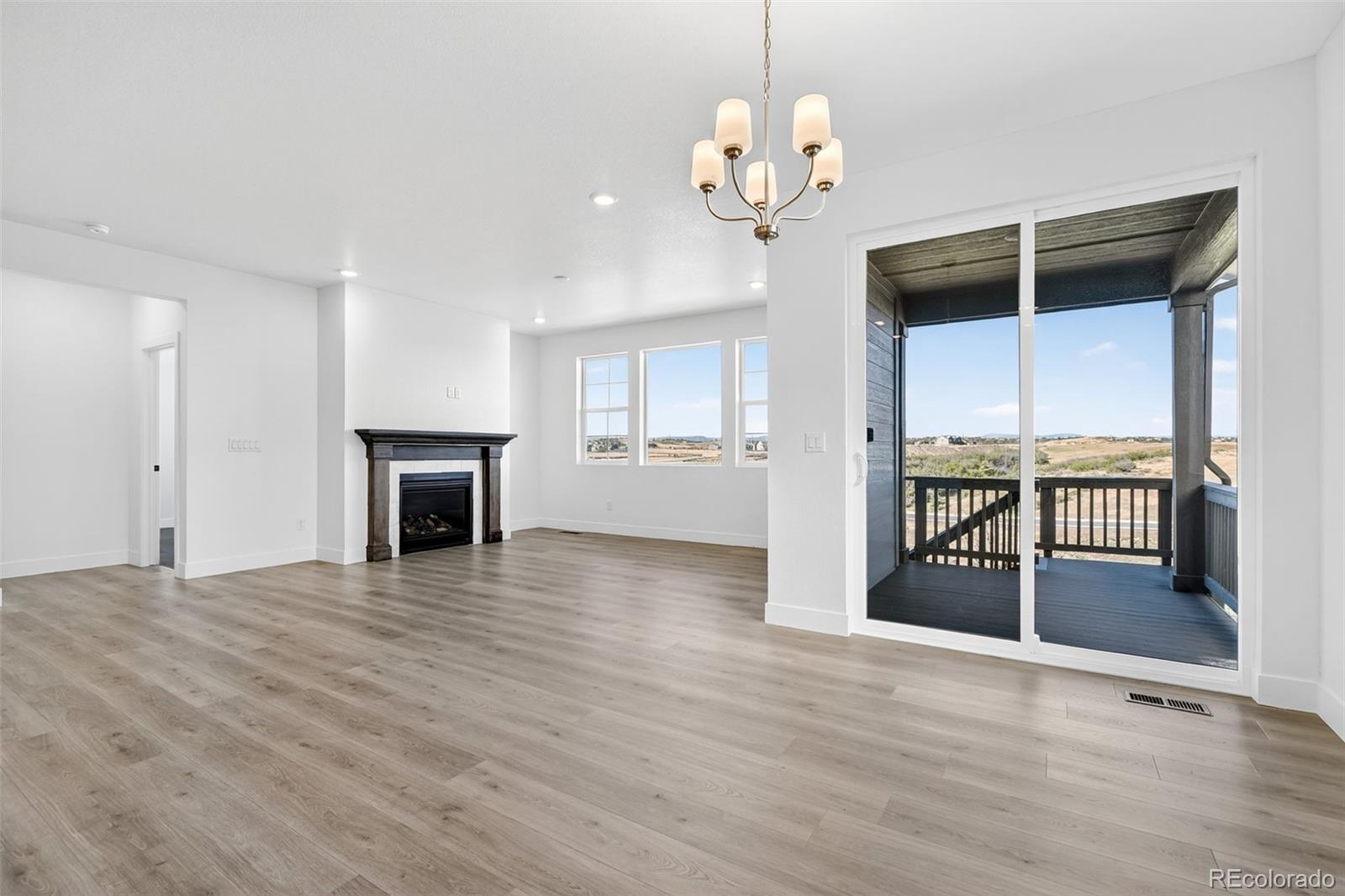 4285 Ridgewalk Point