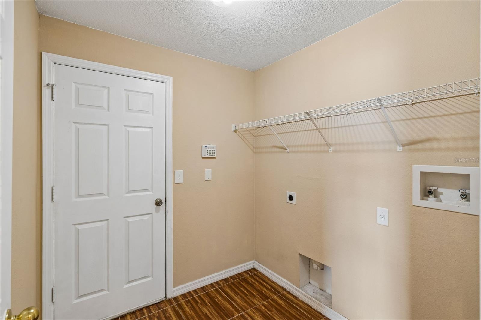 1 Catalina Court