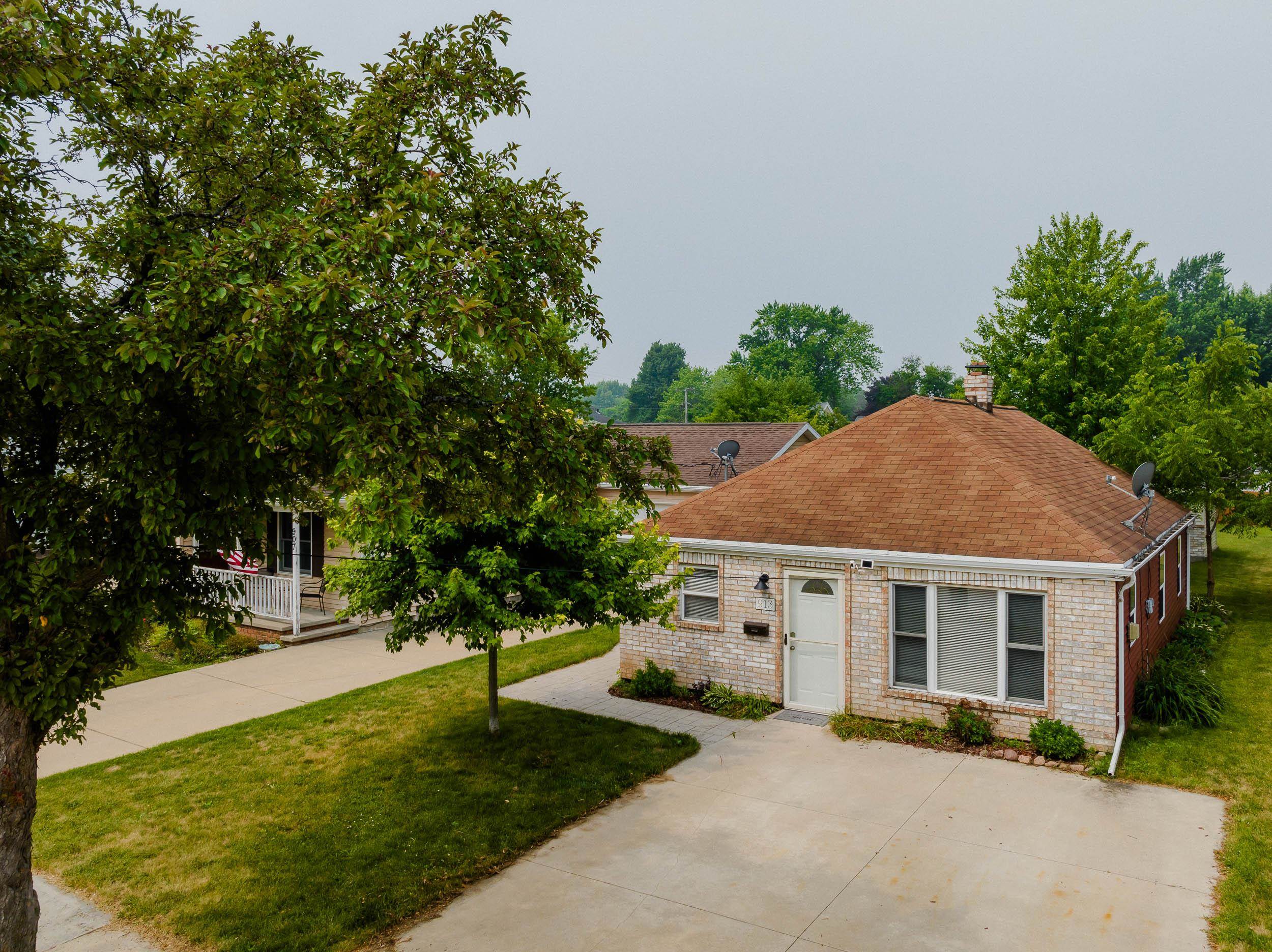 913 Jefferson Street