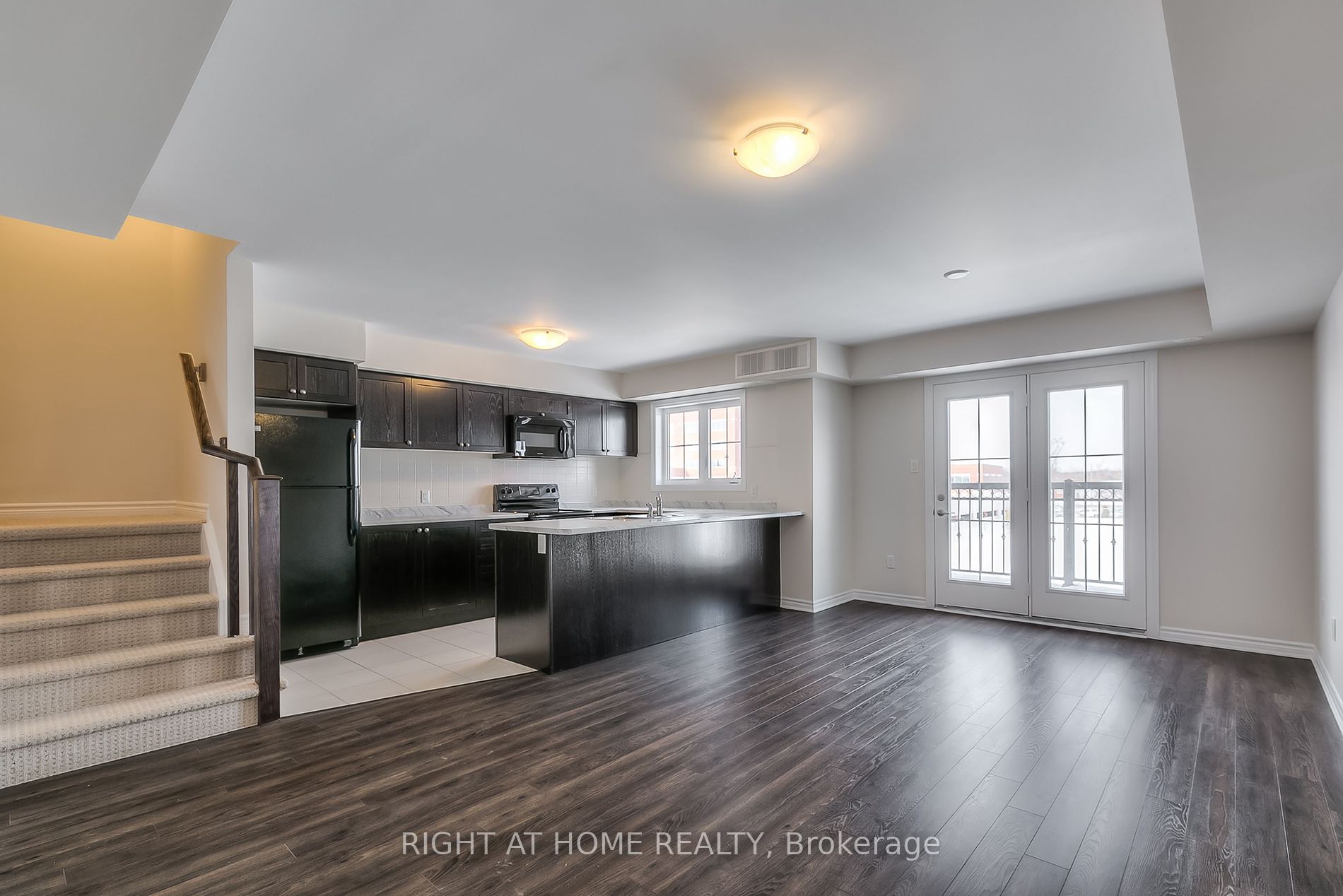 2441 Greenwich Dr 47