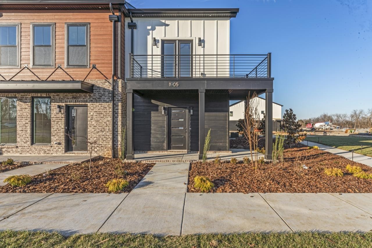 1335b Rebecca Johns Dr — sold