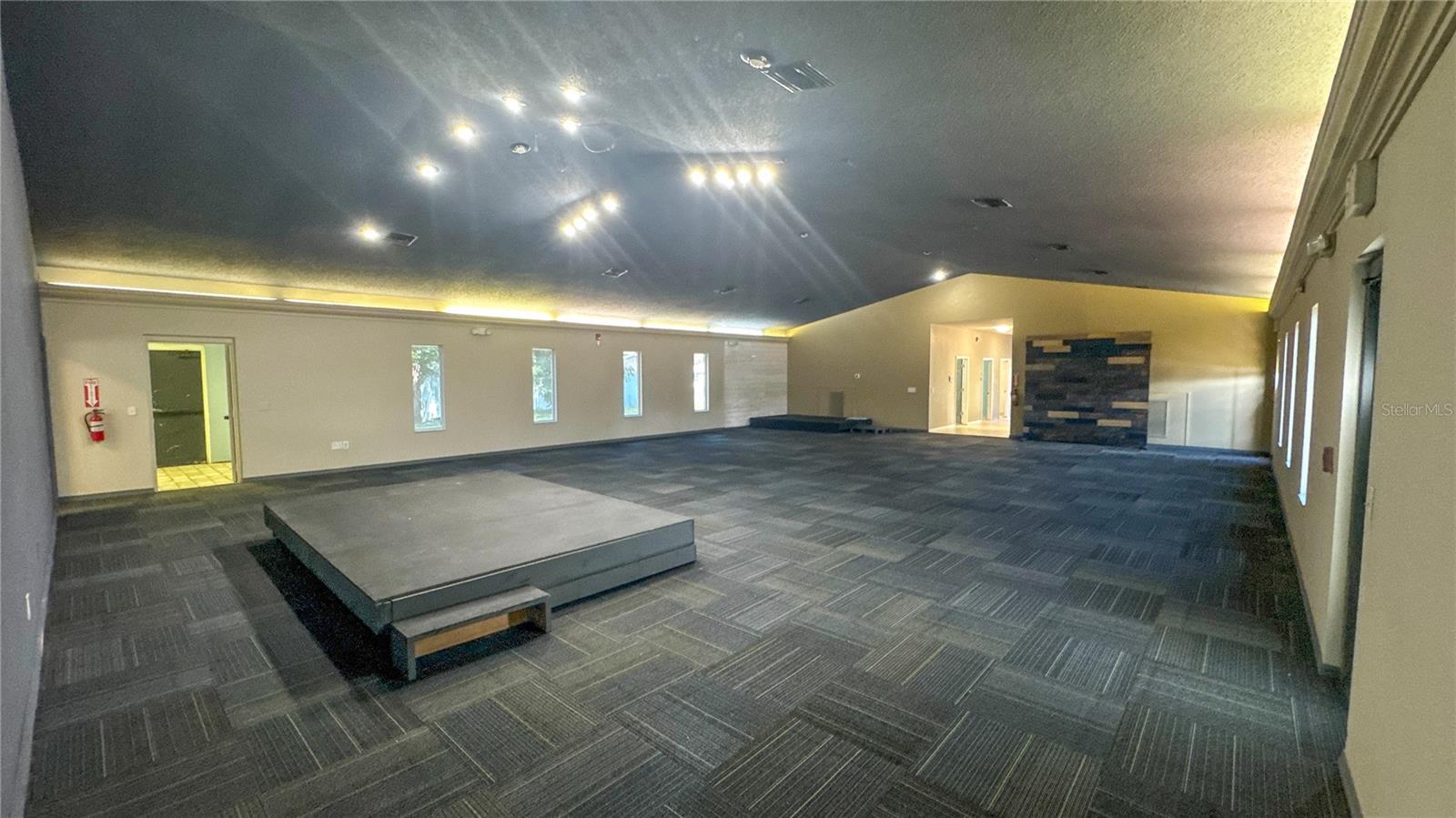 4040 E County Road 540A