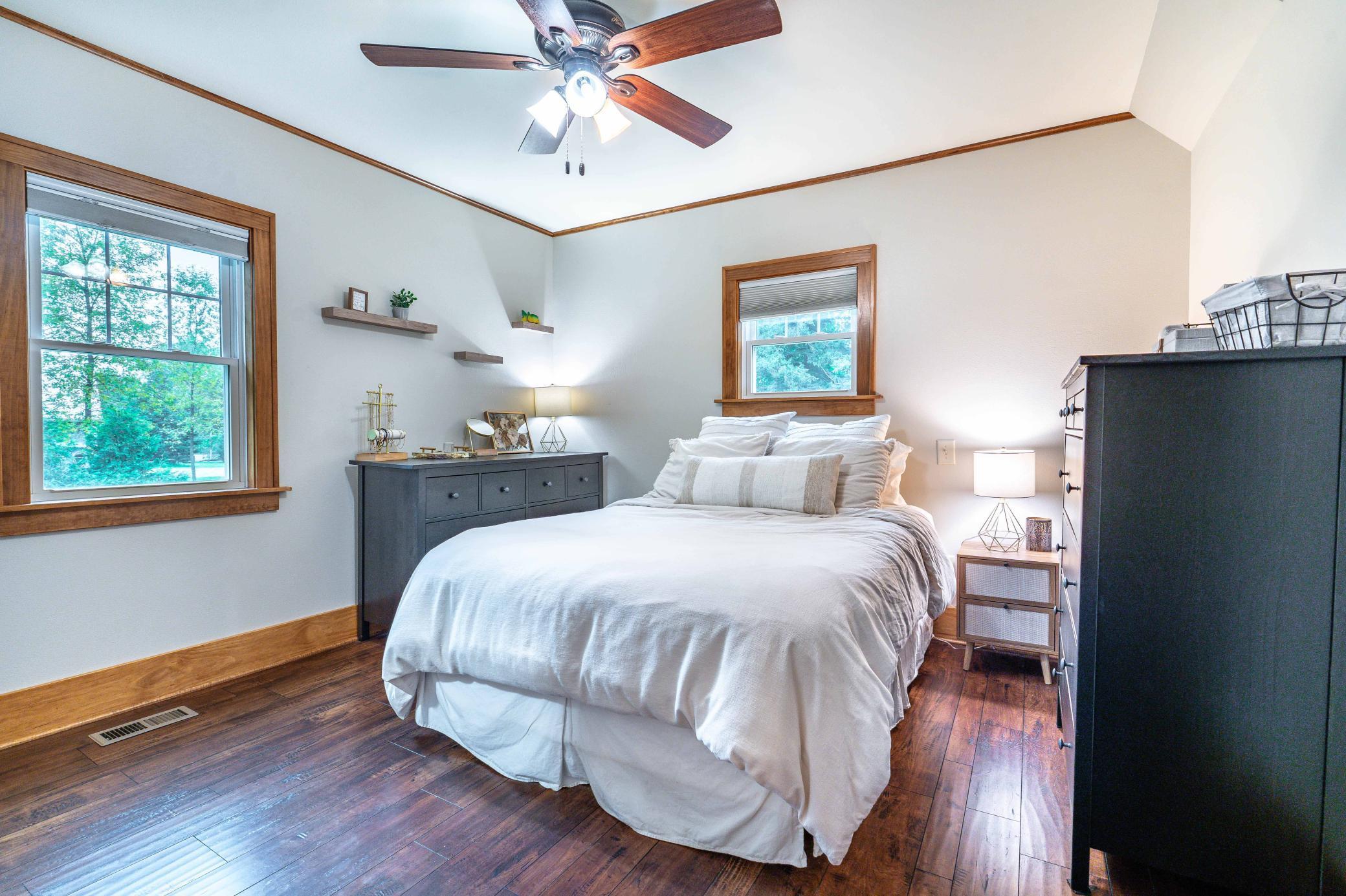 1578 N Lake Miltona Drive NE