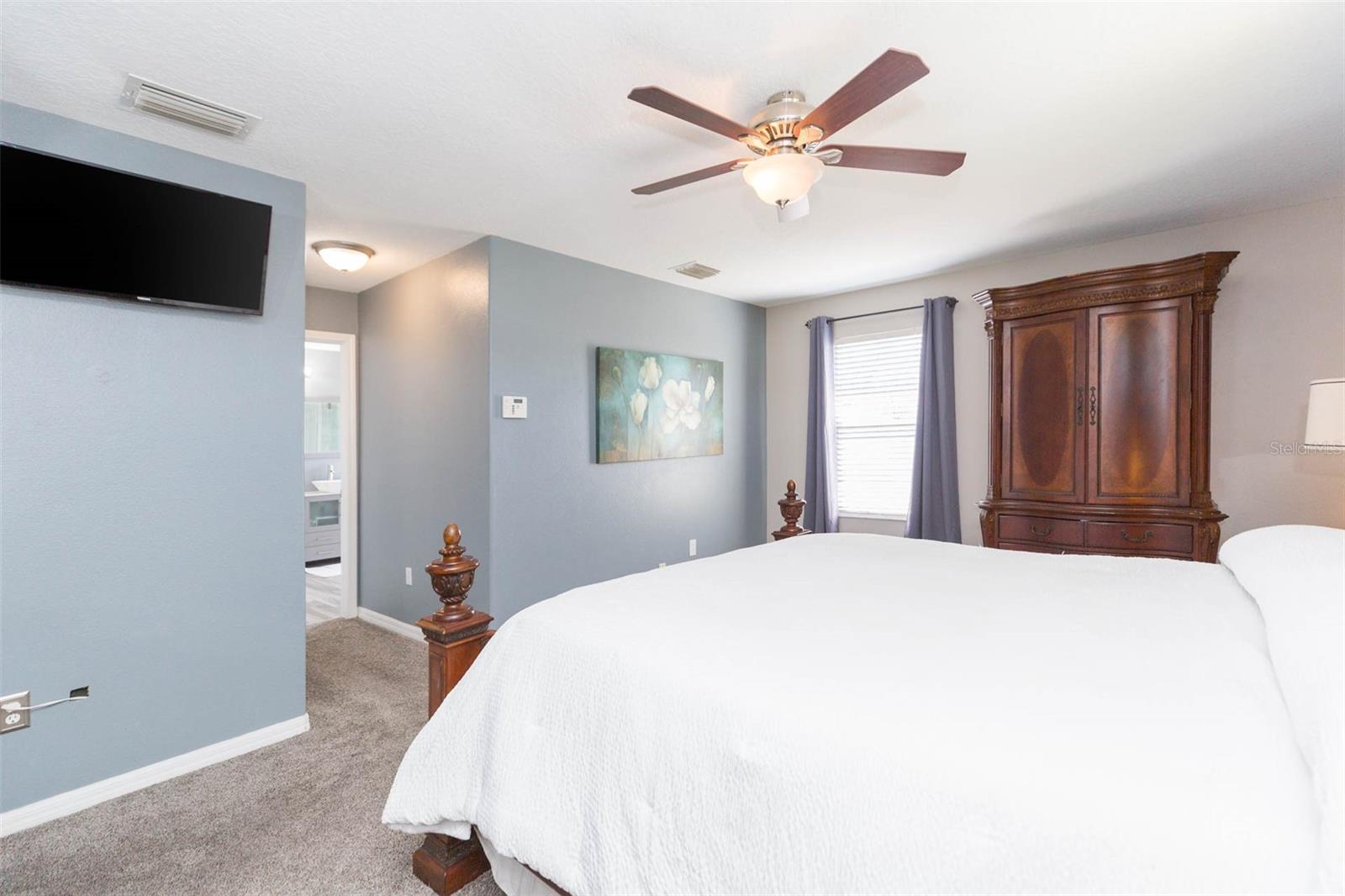 7352 Cutwater Lane