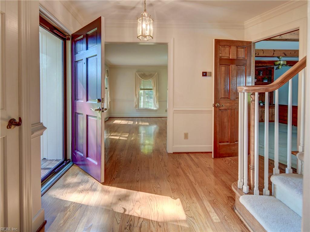 3017 Lord Bradford Court