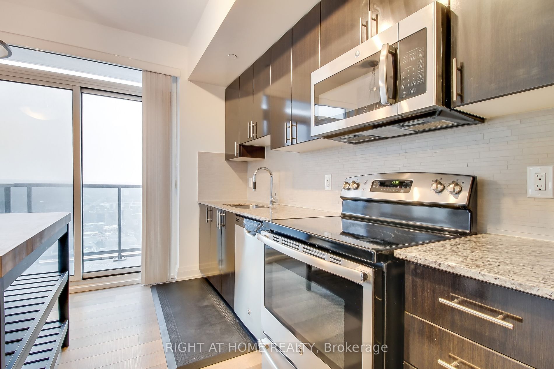 7165 Yonge St 1912