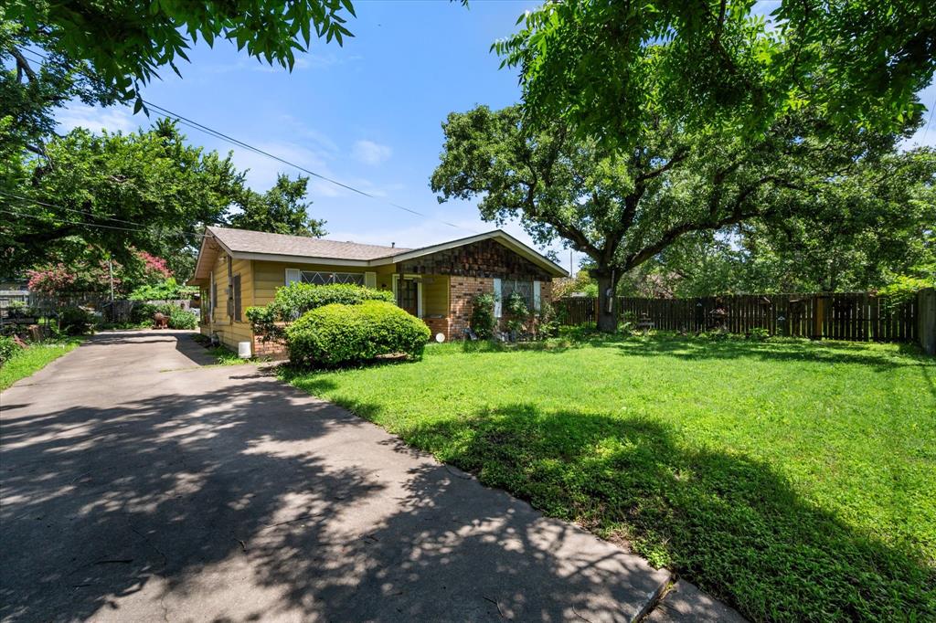 120 Woodland Avenue