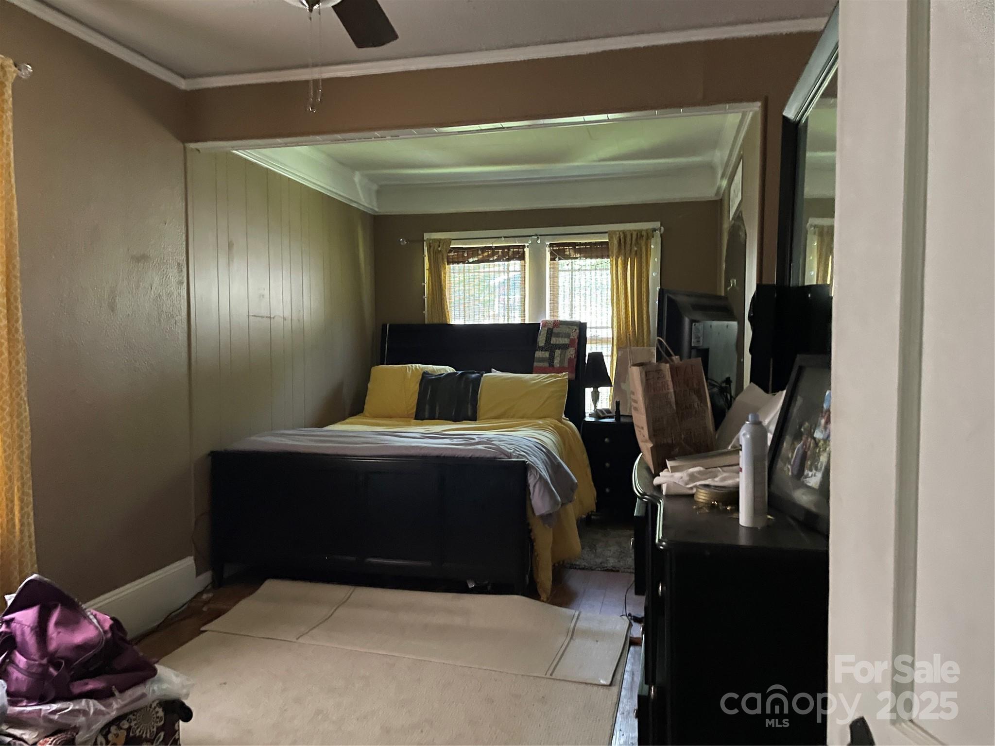 280 Walnut Avenue