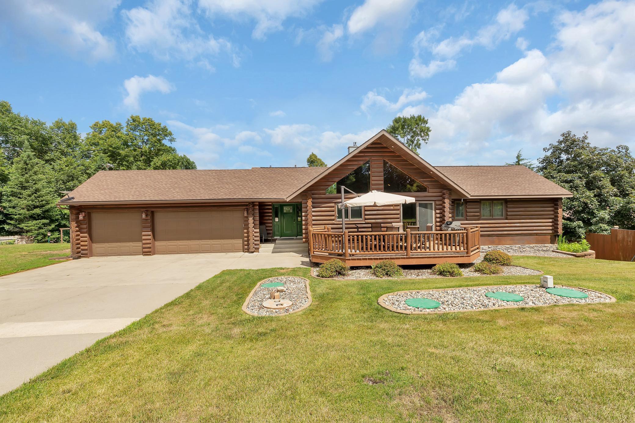 20368 Edgehill Circle