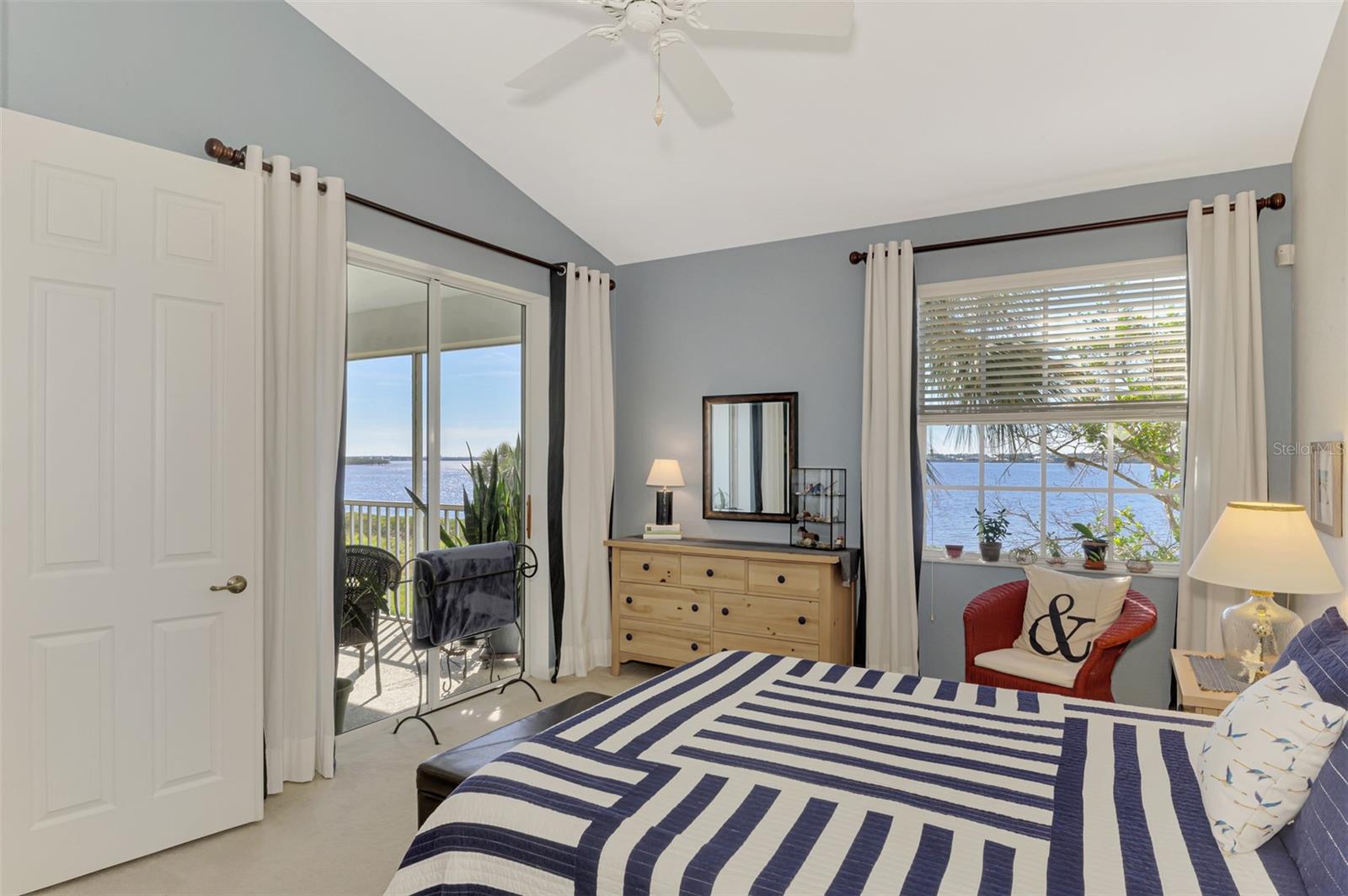 4628 Club Drive H201