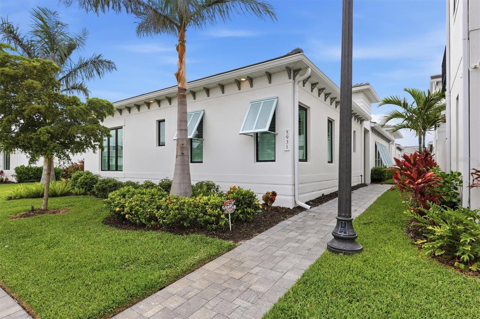 5931 Cat Claw Lane