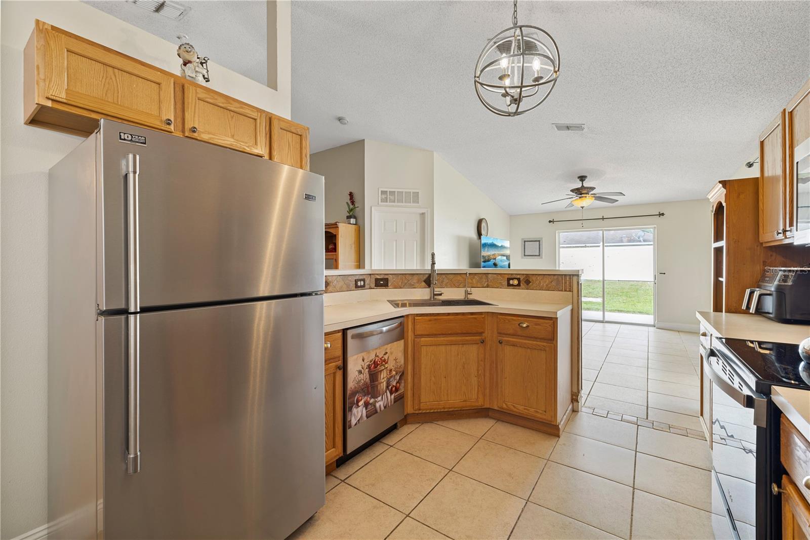 2912 Belle Lane