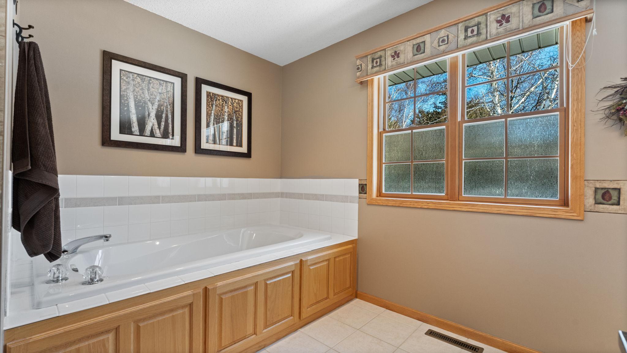 9025 Burton Court NW