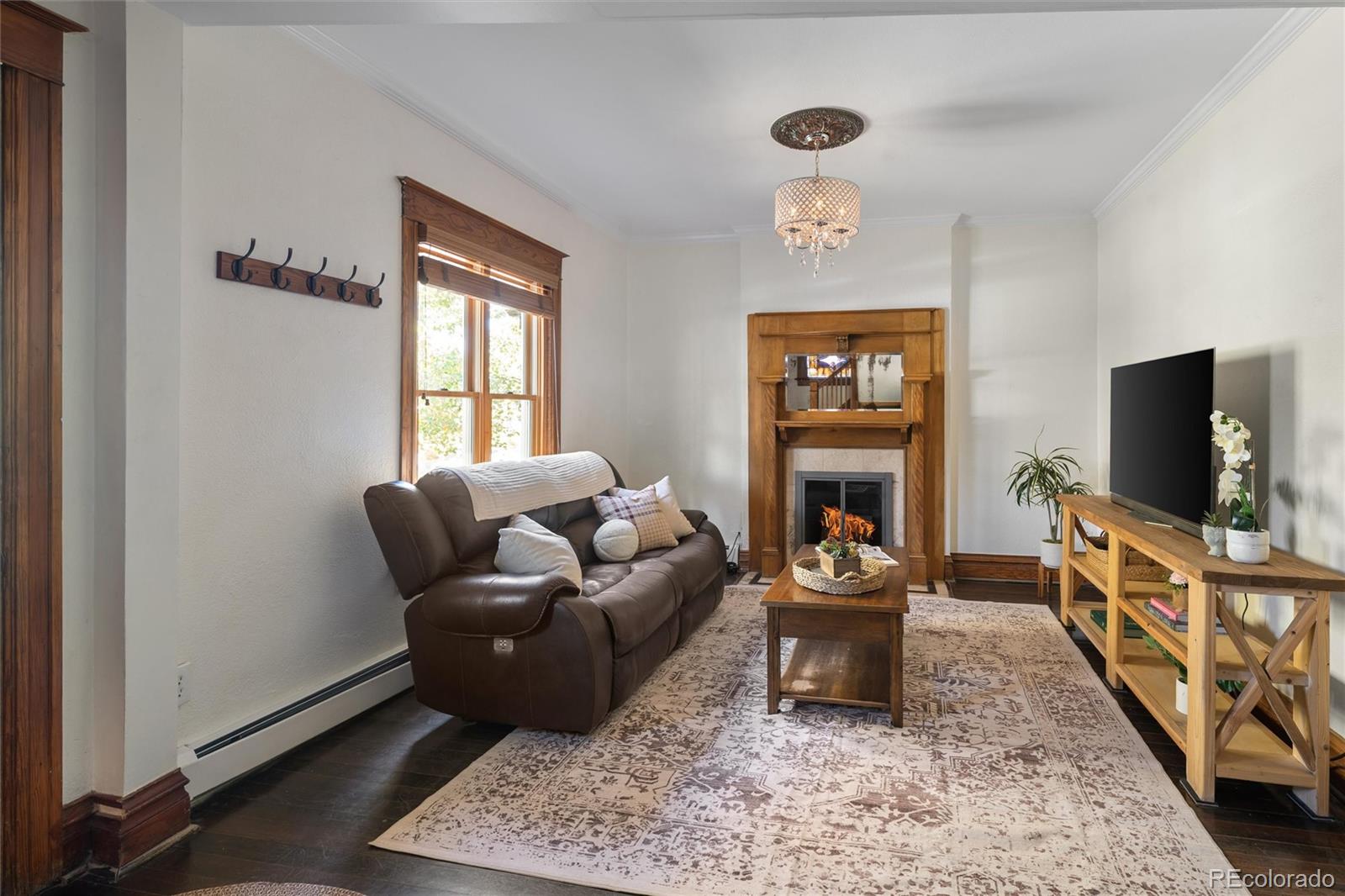 2078 S Pennsylvania Street