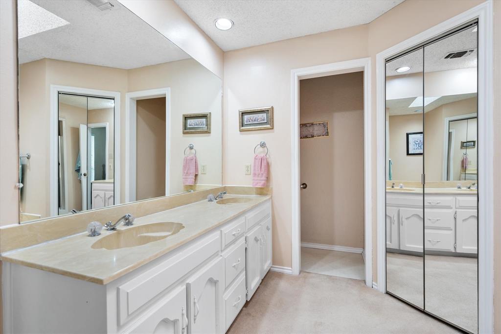 4215 Pleasant Oaks Court