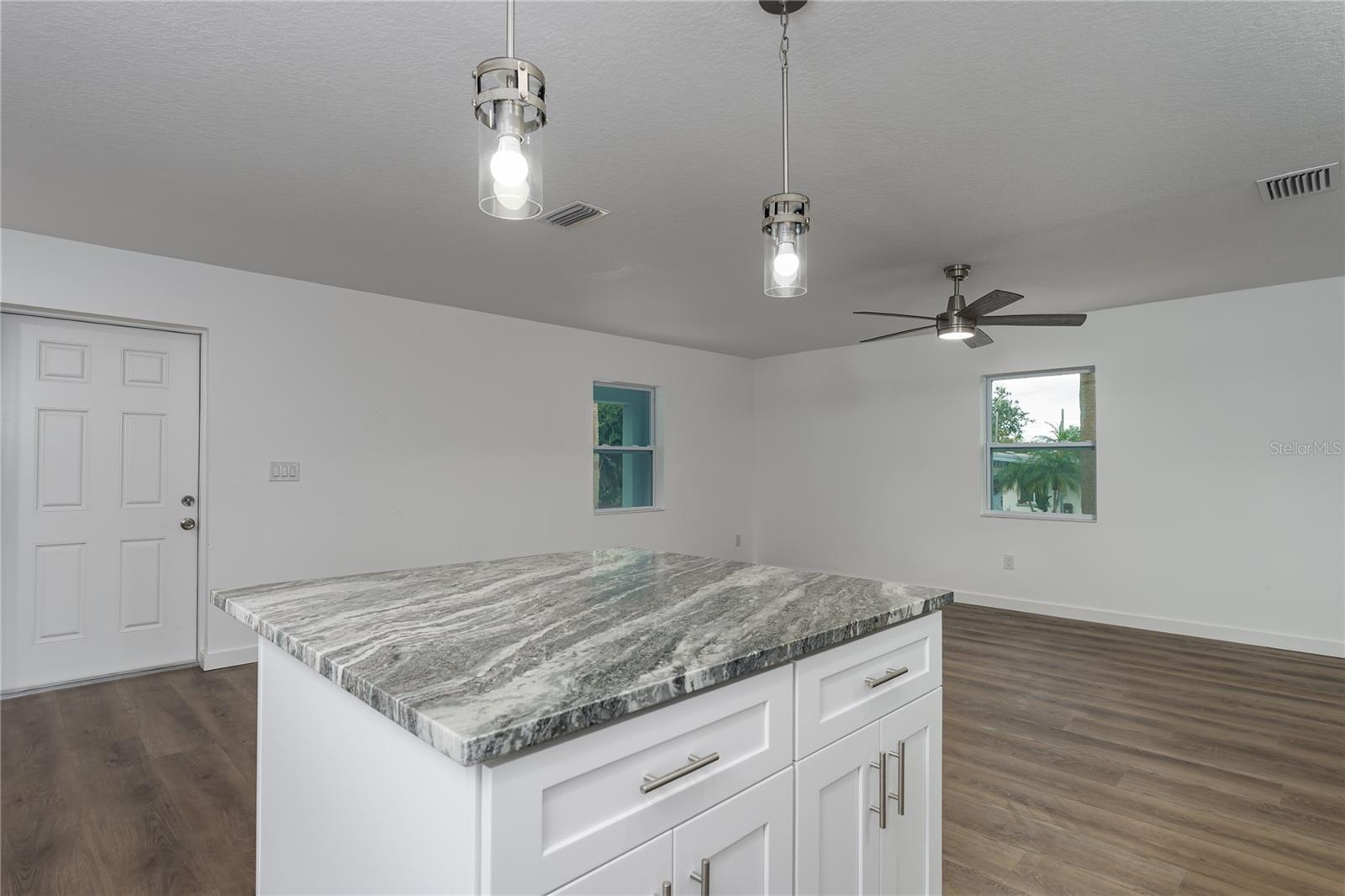 305 19th Street East