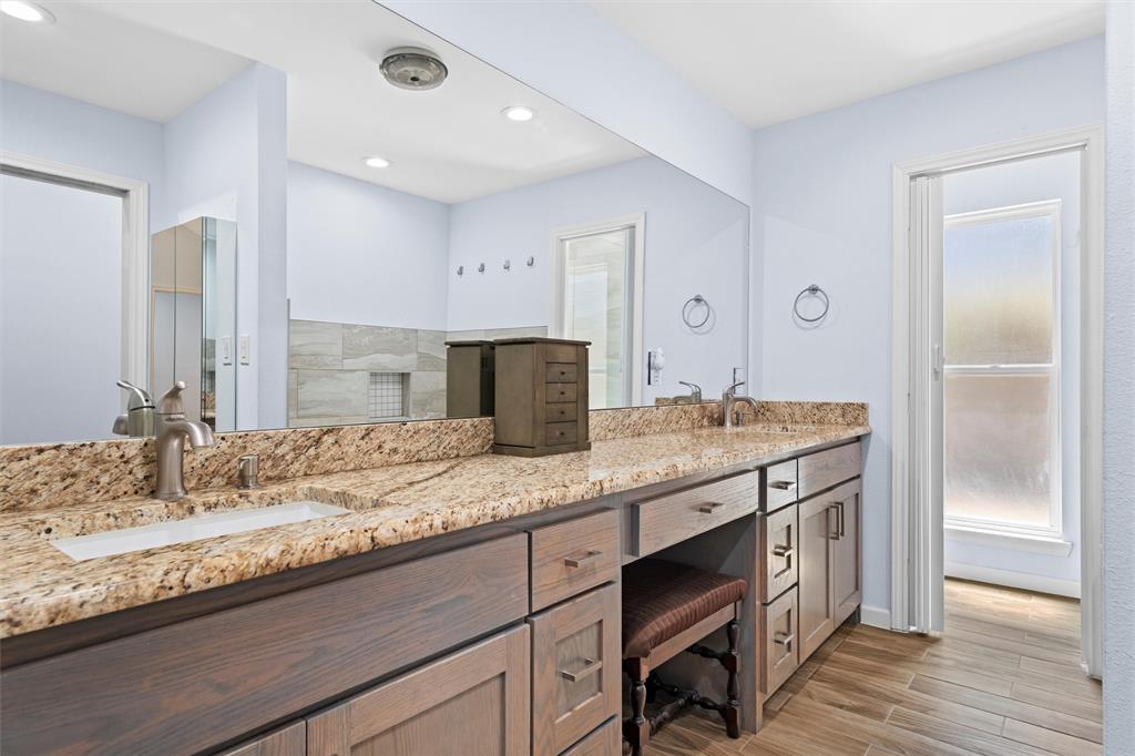 708 Gunnison Court