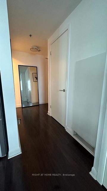 375 W King St 3109