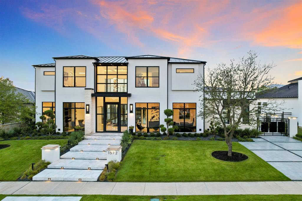 1572 Courtland, Drive Frisco, TX
