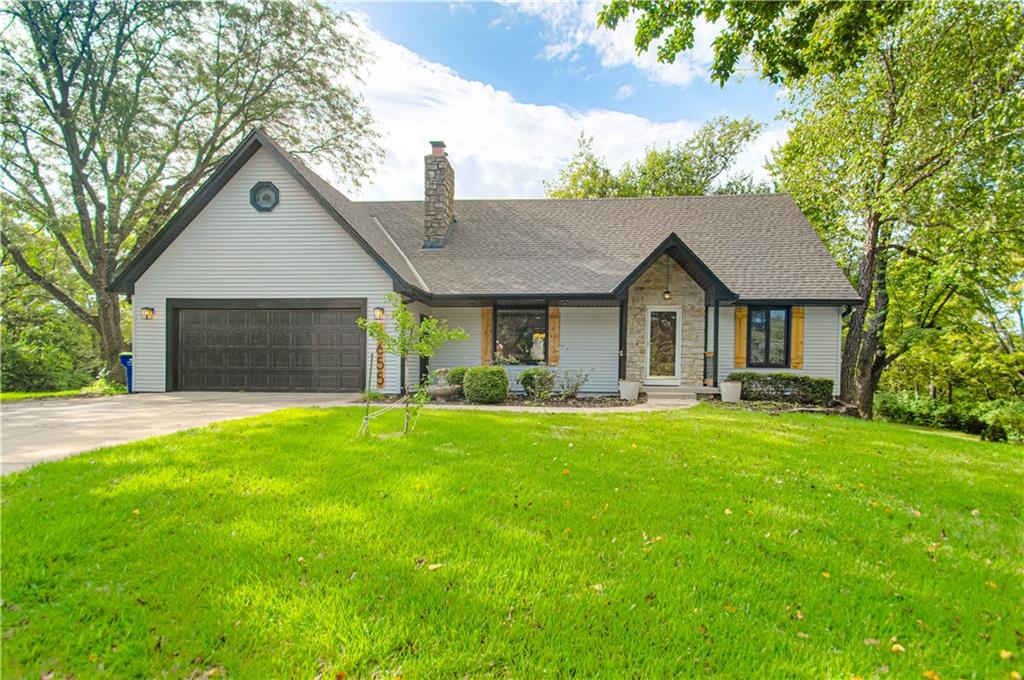 6655 Oak Ridge Drive