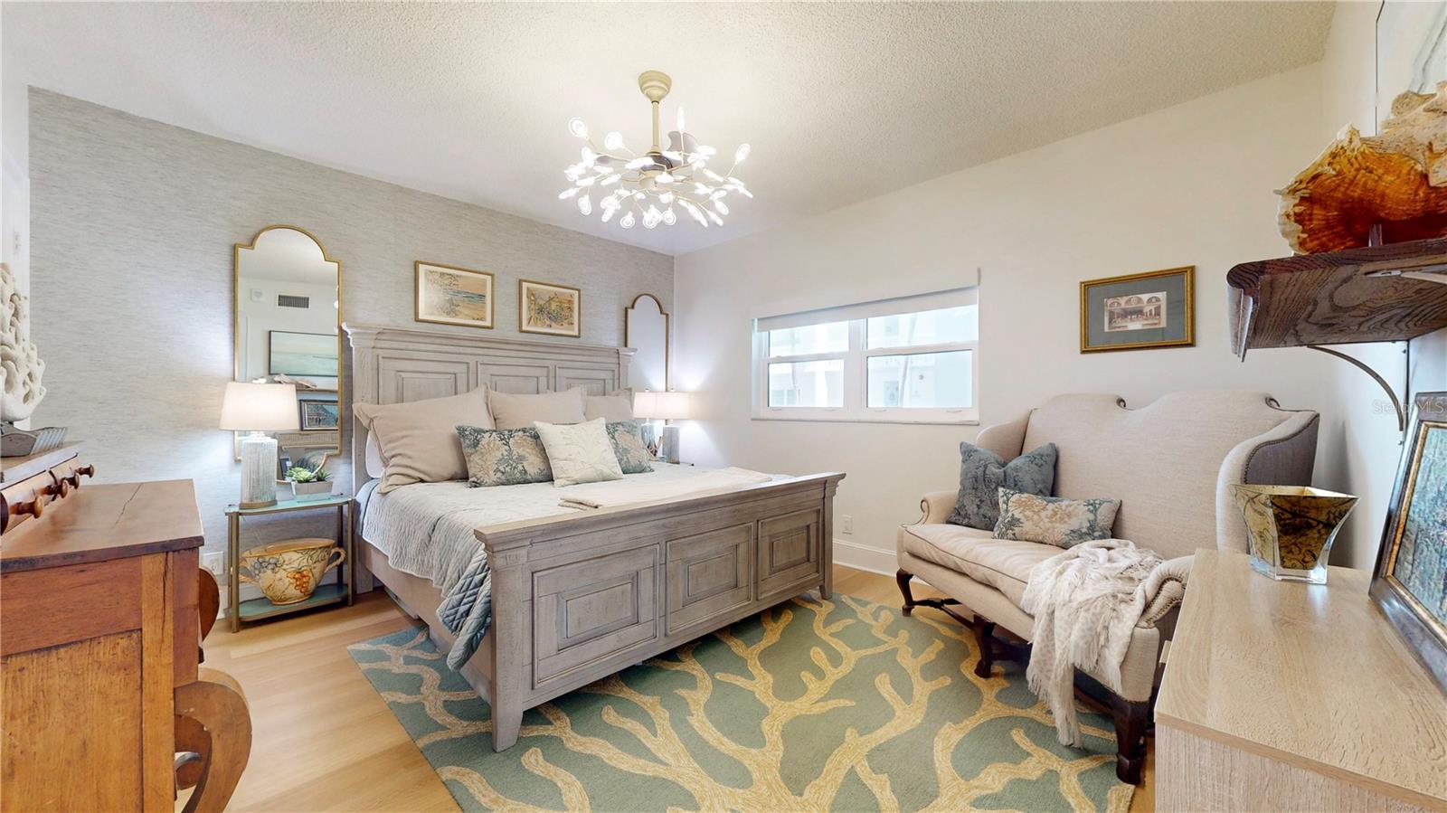 4950 Gulf Boulevard 501