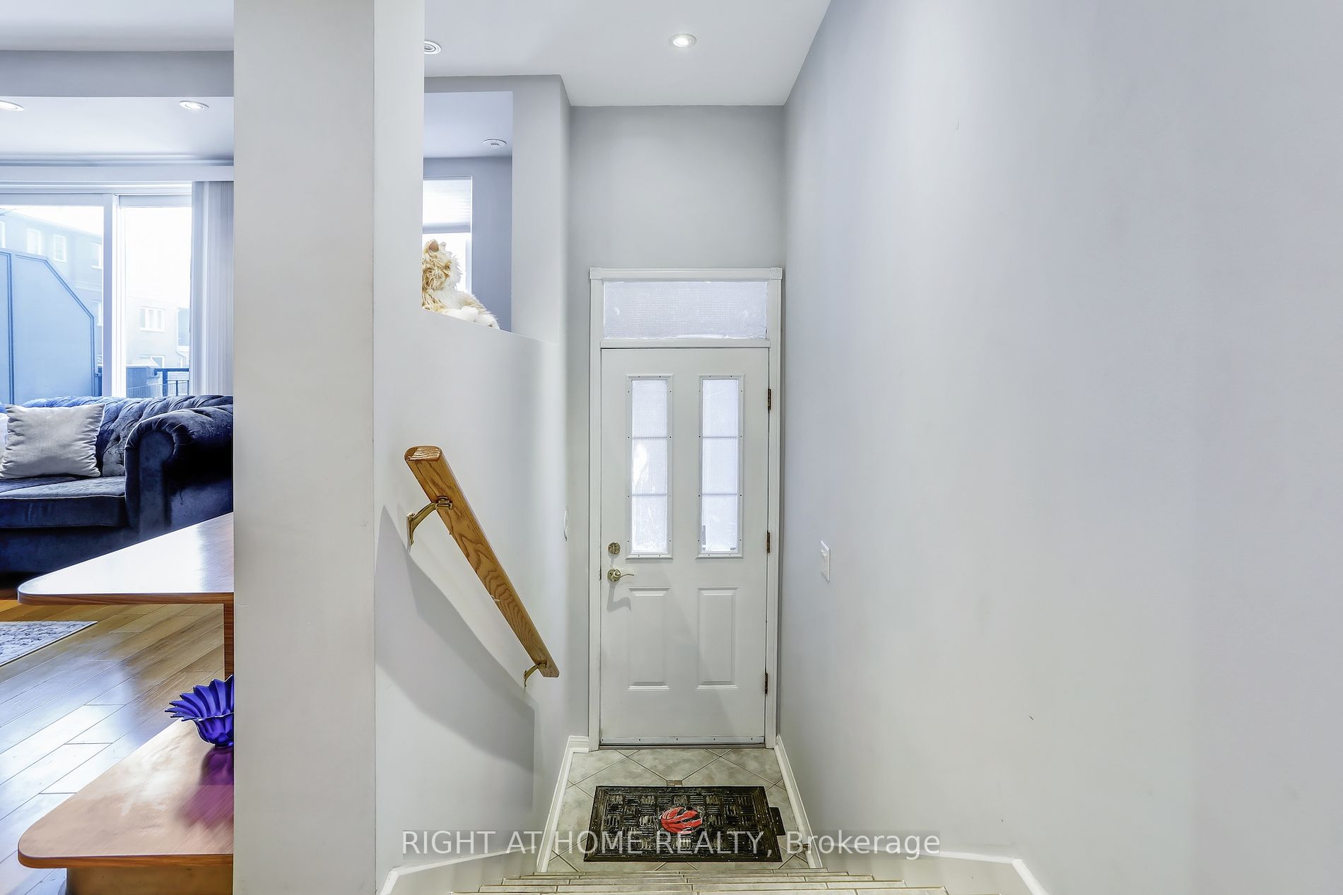 1881 Mcnicoll Ave 105