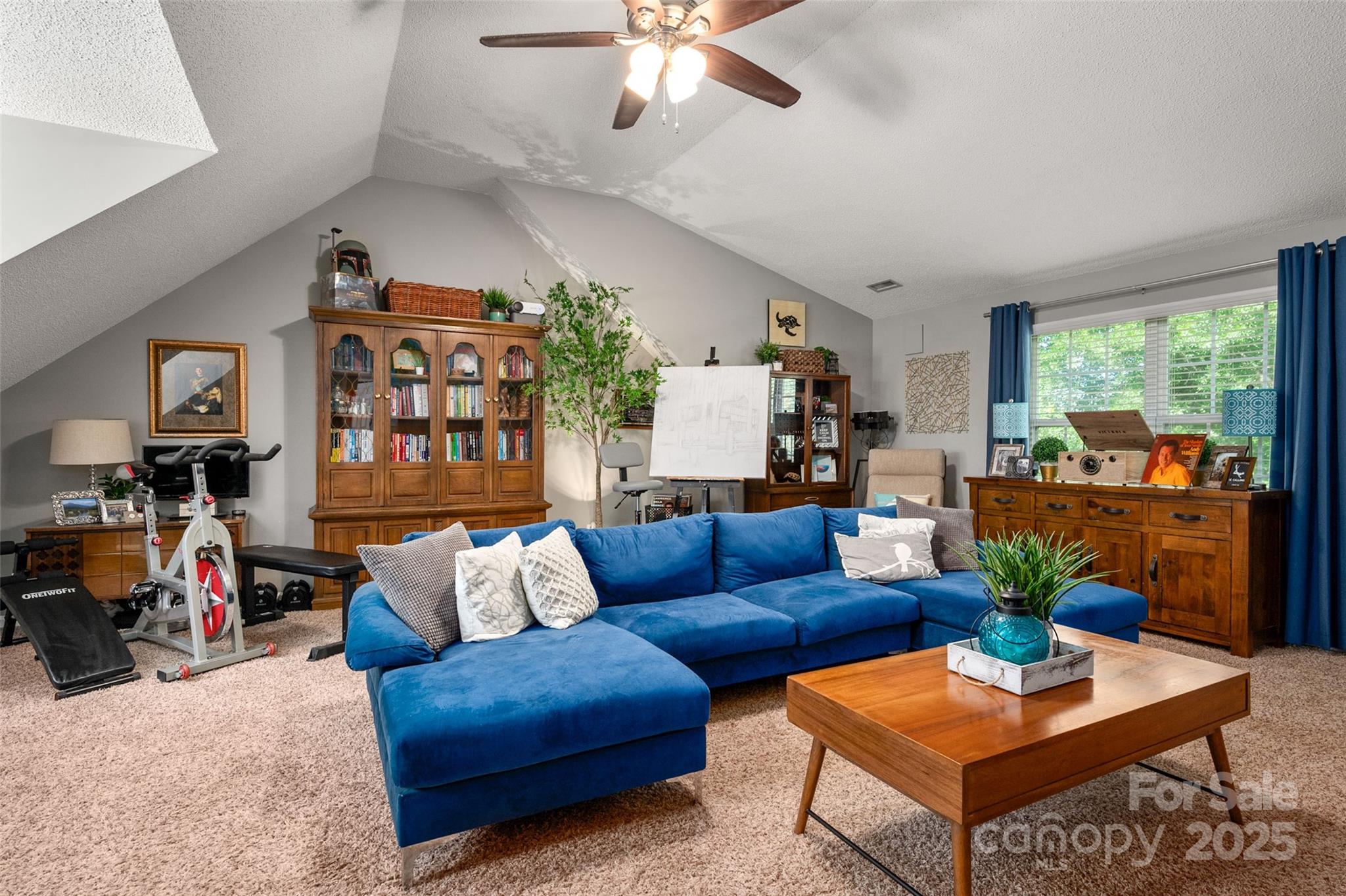 8619 New Oak Lane