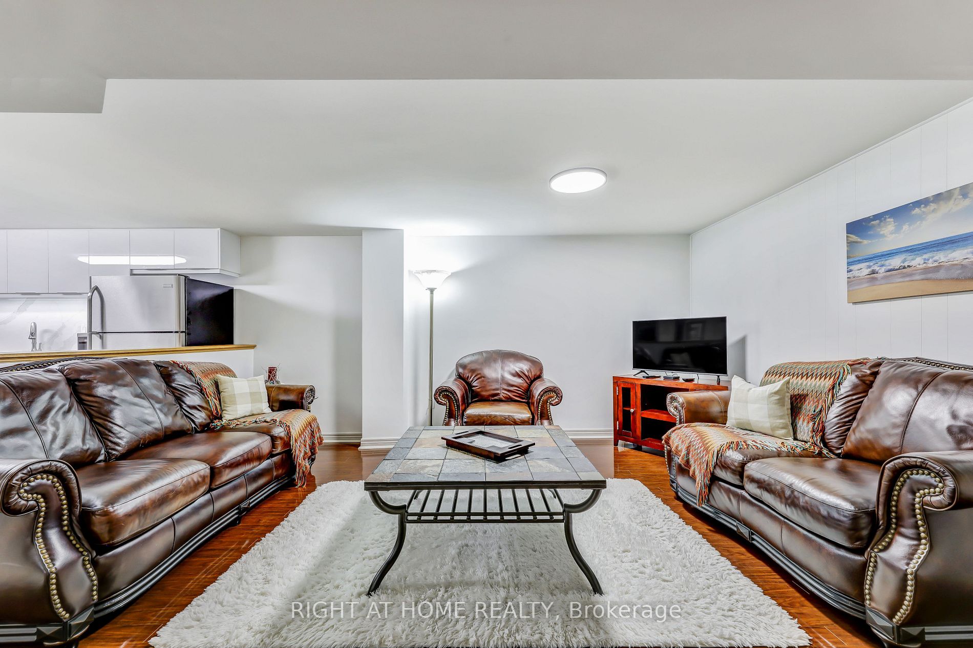 1665 Asgard Dr