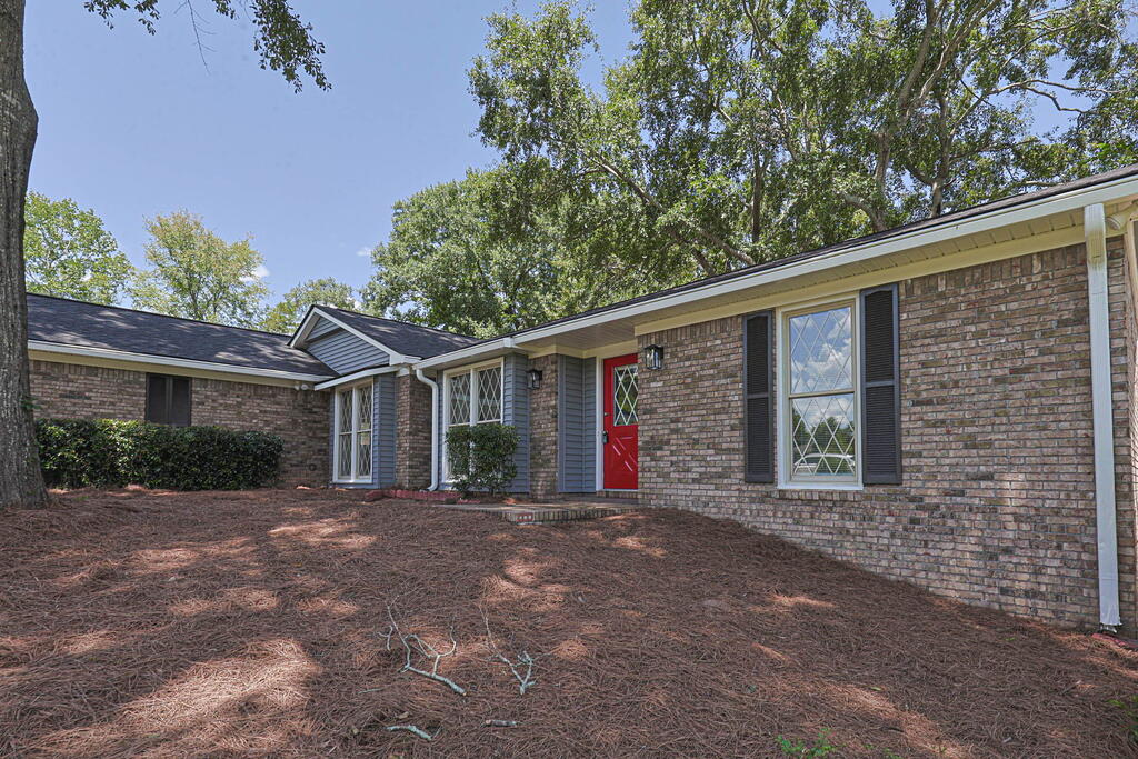 3 North Theri Ct