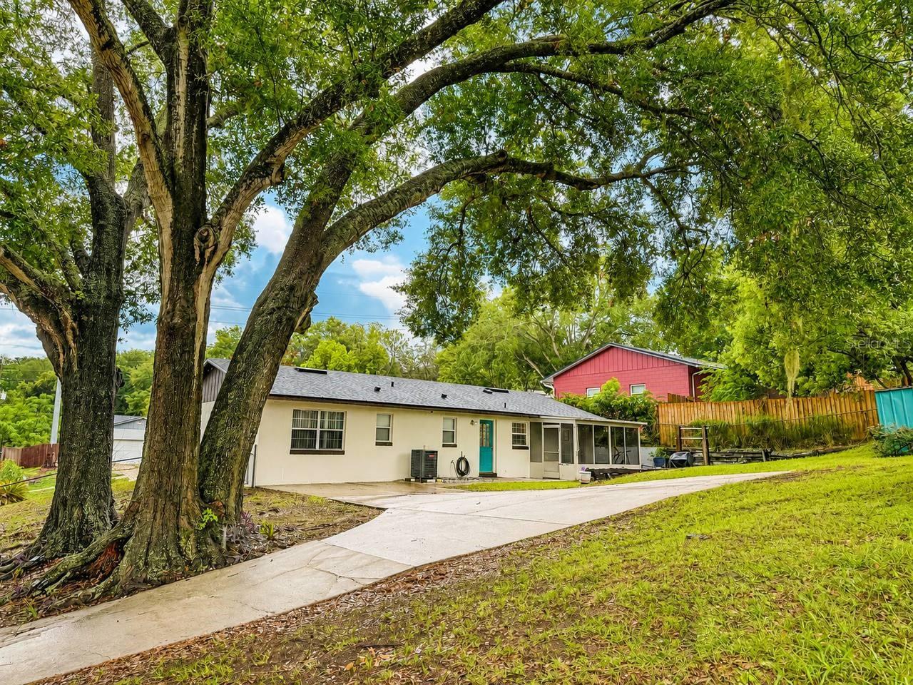 290 Hillside Drive
