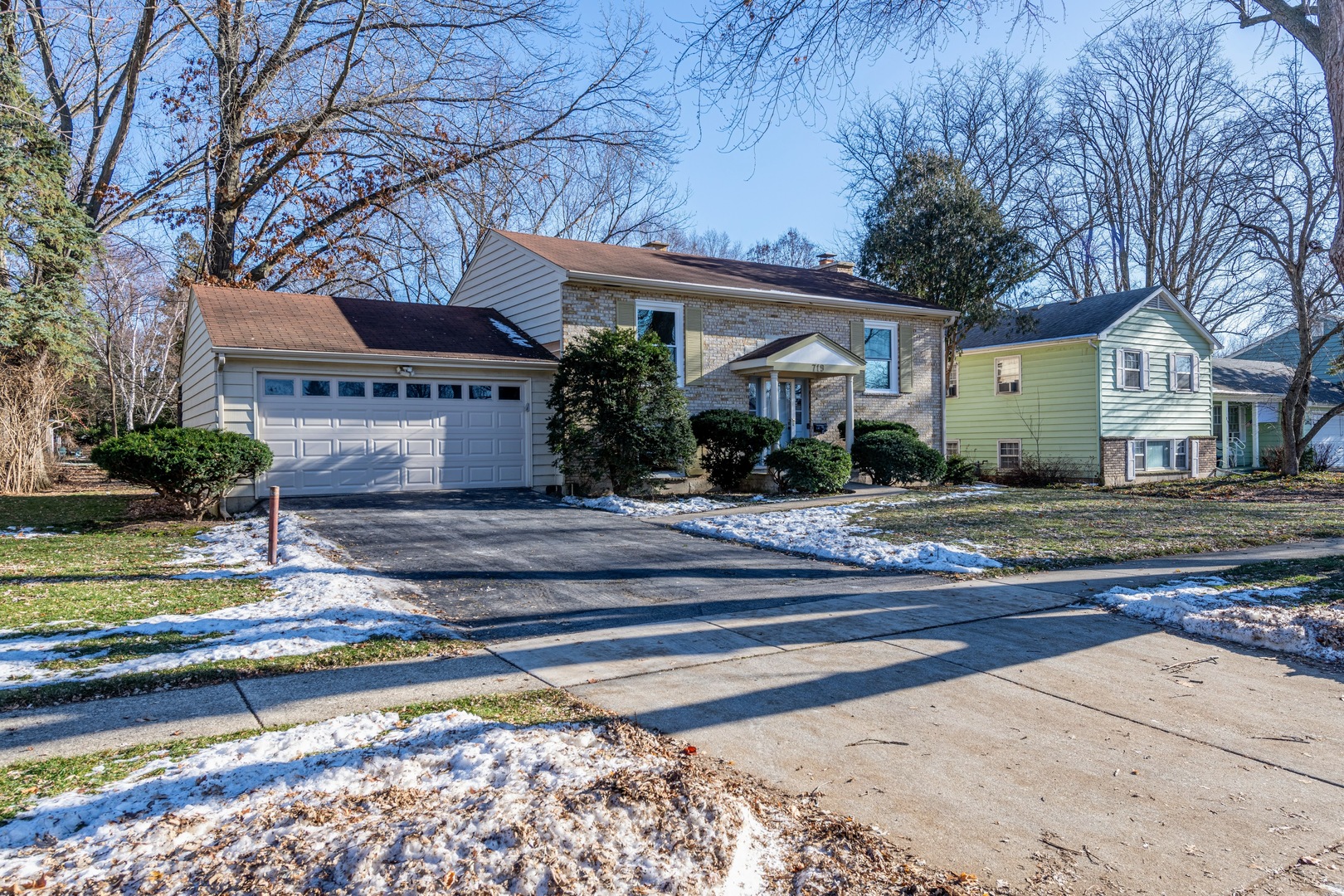 Welcome to this breathtaking, stunning, and fully customized Craftsman home, redesigned from top to bottom. The fantastic kitchen showcases modern countertops, an ultra-modern backsplash, high-end appliances, and handmade custom cabinetry designed specifically for the layout-thoughtfully customized down to every corner. Bathrooms have been beautifully updated with outstanding designer finishes, creating a true spa-like experience. Move-in ready, this home blends modern elegance with everyday comfort in a prime location close to downtown Algonquin and the Fox River. Show with confidence!!!