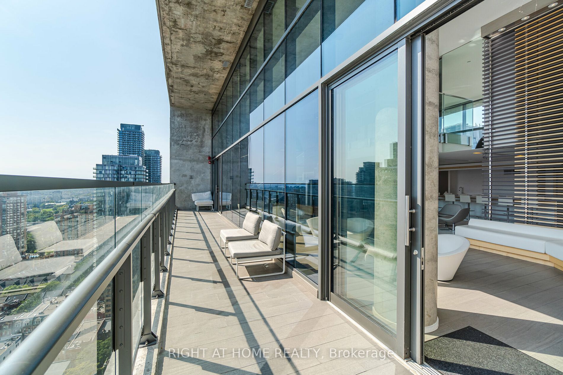 45 E Charles St 3910