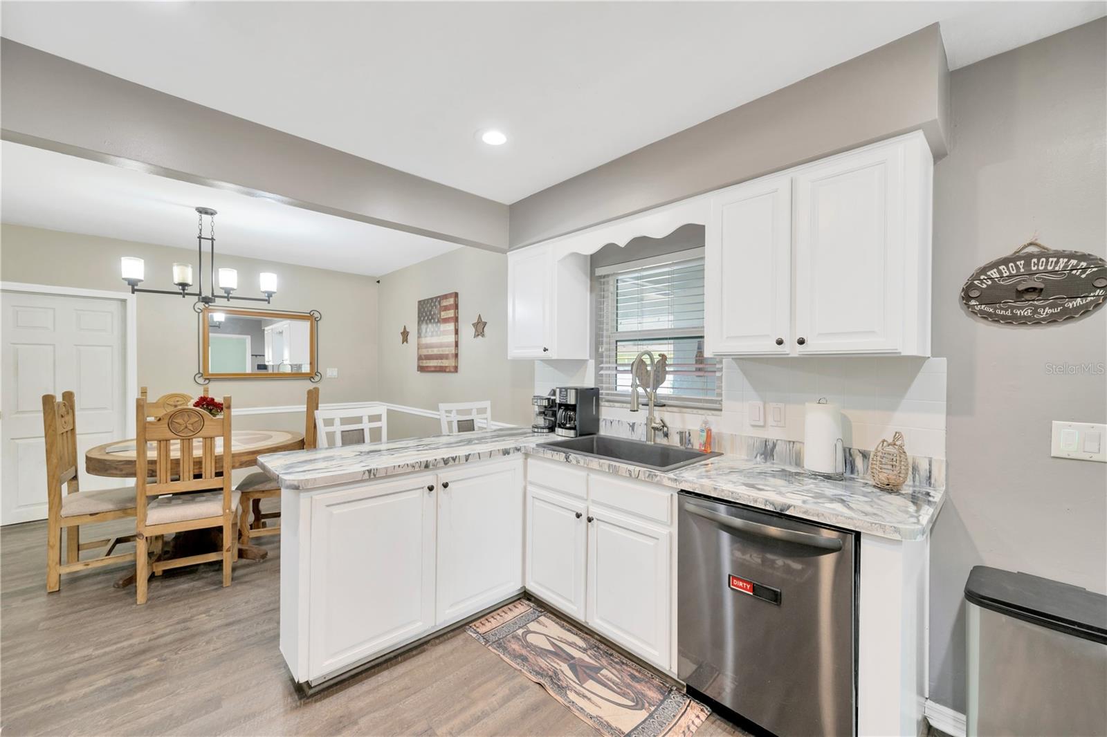 607 Carolyn Drive
