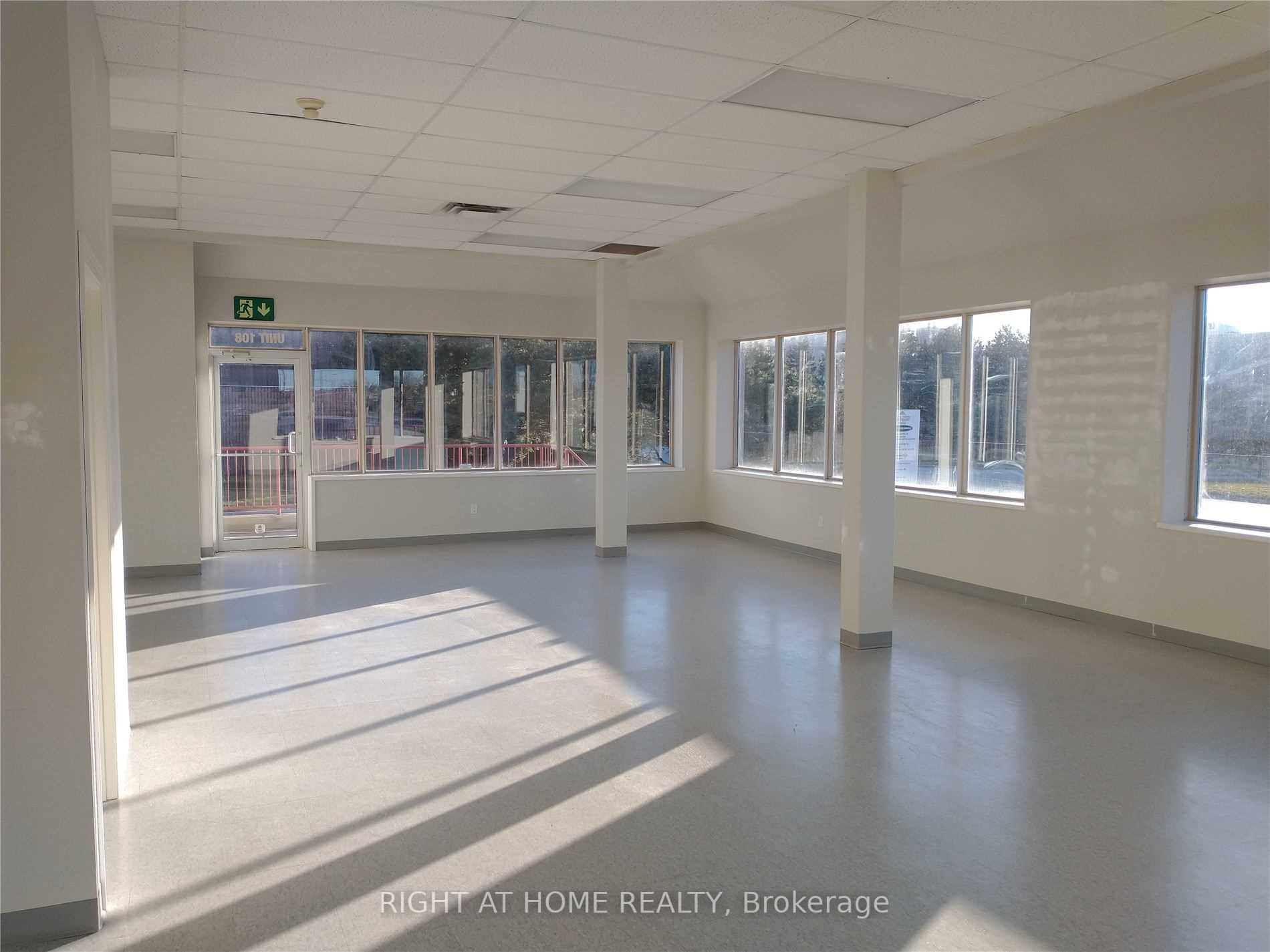 1077 Boundary Rd 108