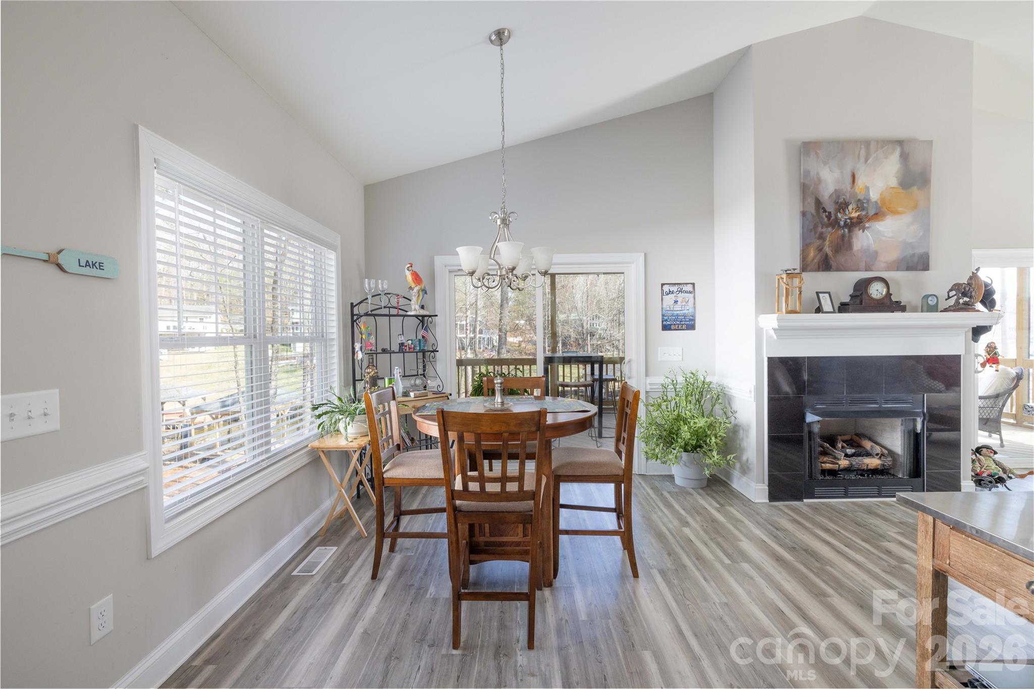 194 Hattaway Circle