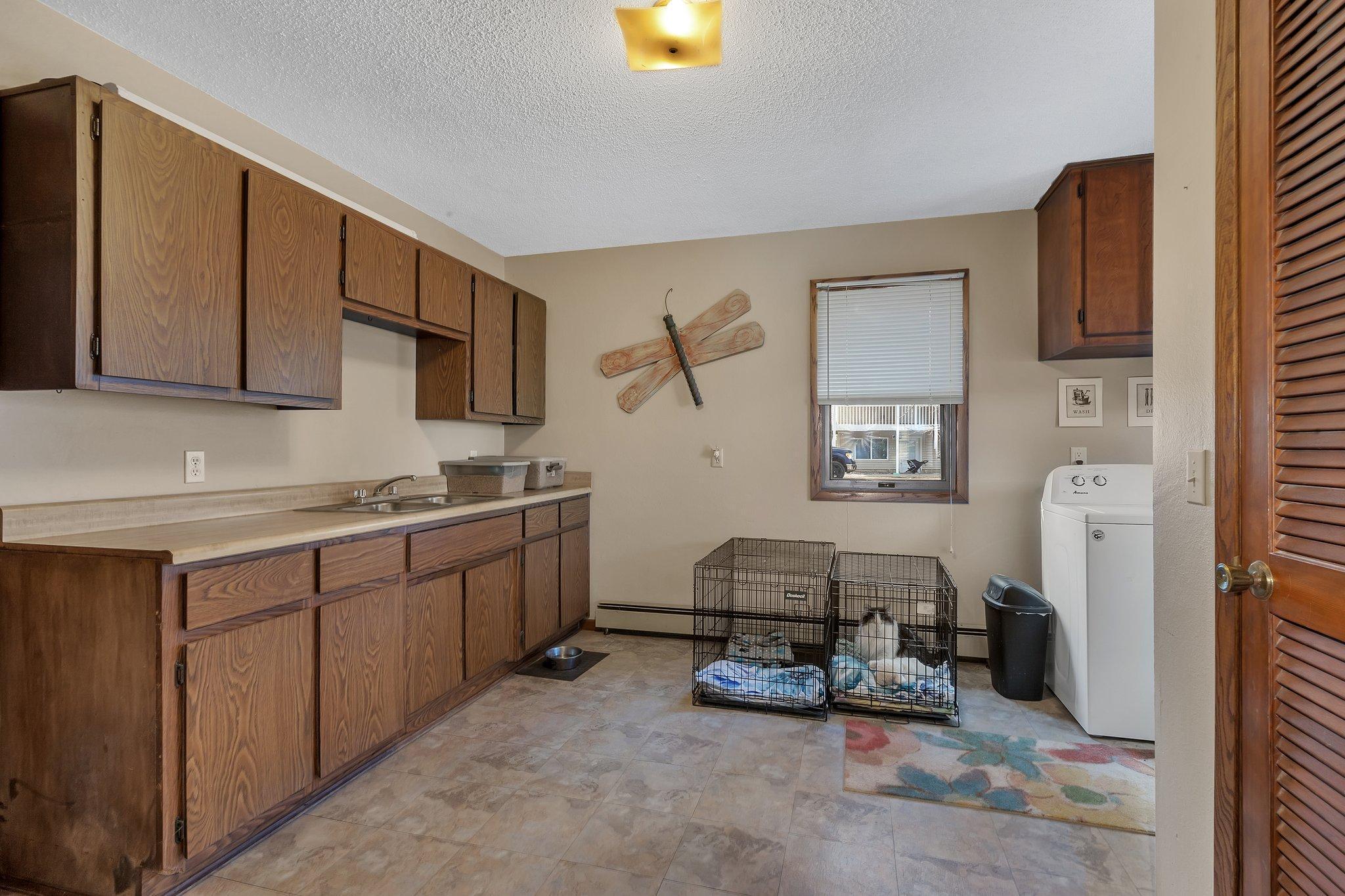 605 Chinook Avenue SW