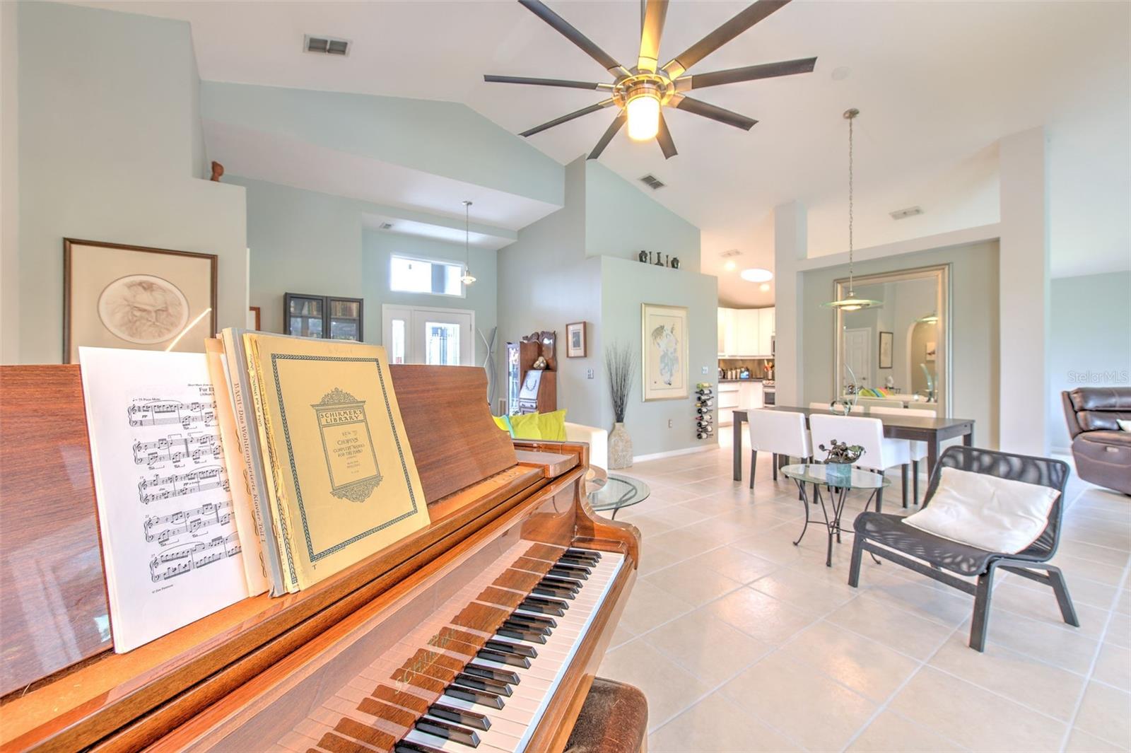 5309 Cottonwood Tree Circle