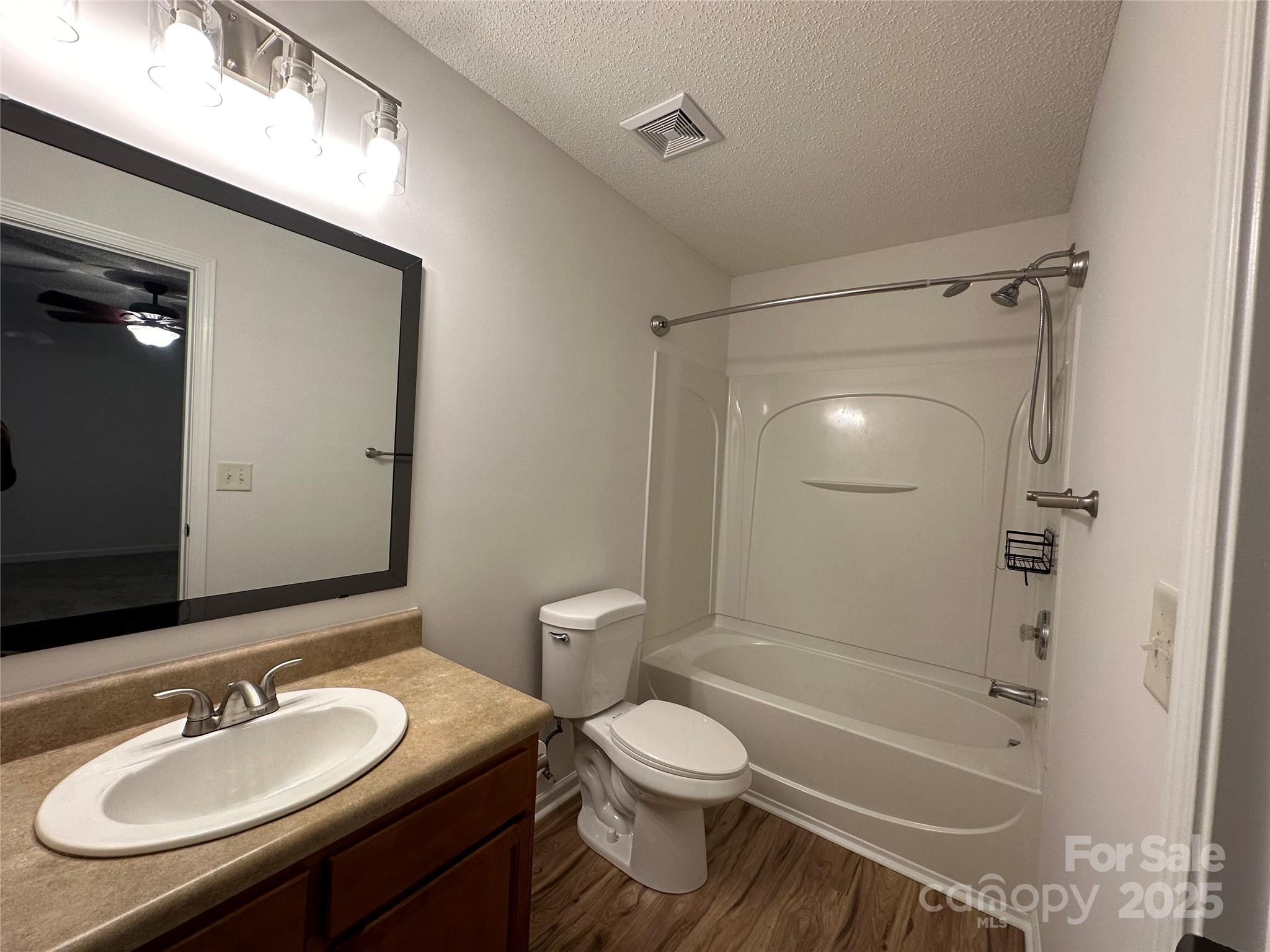 8829 Michaw Court