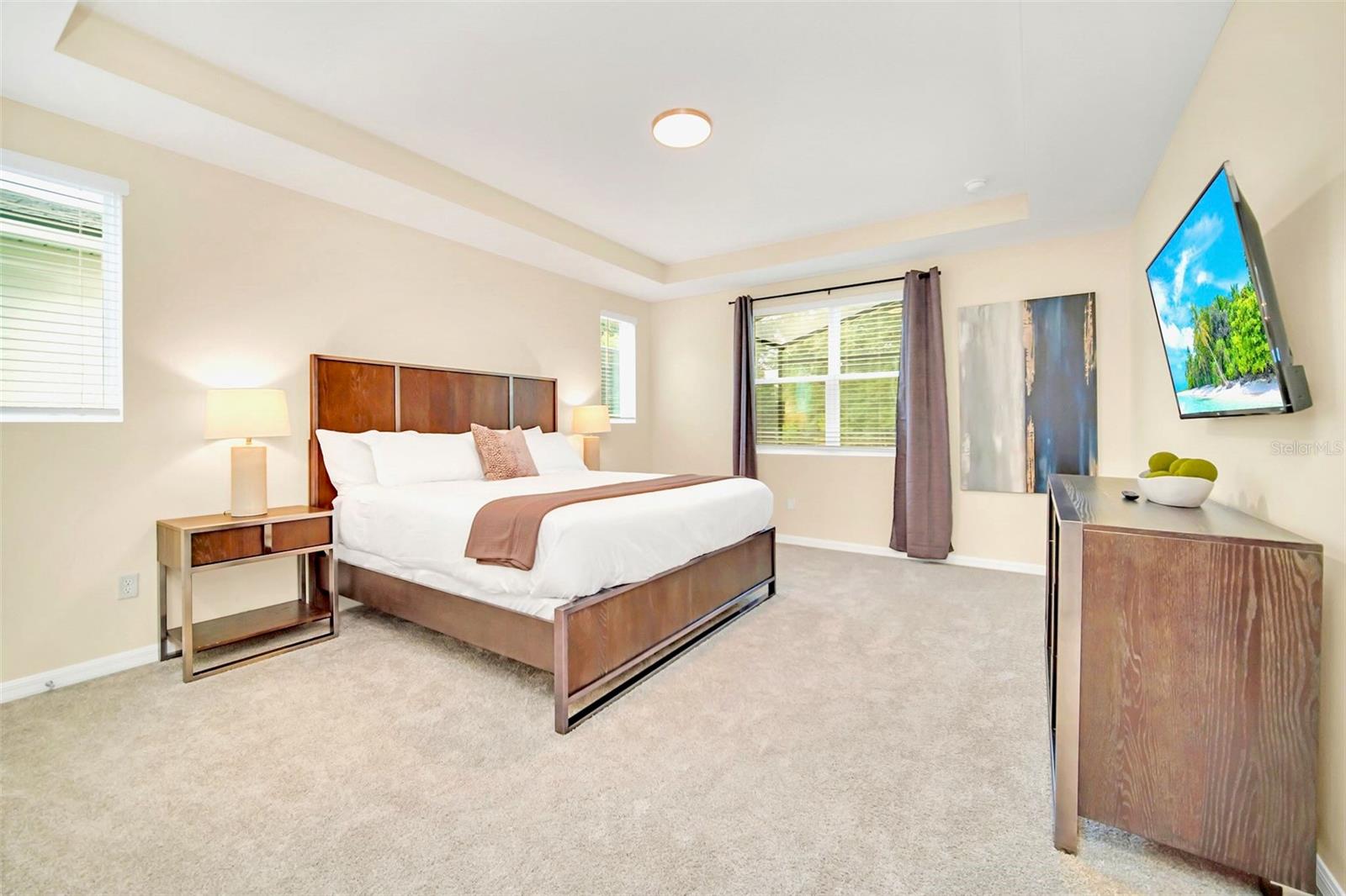 1959 Tropical Palms Circle