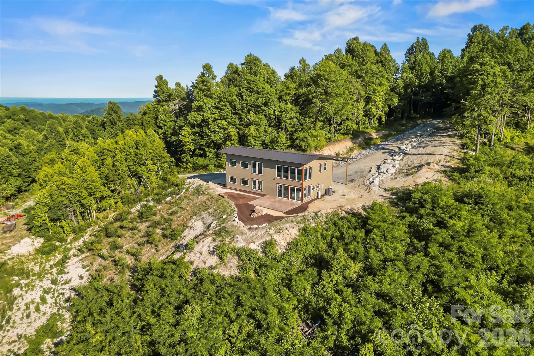 6718 Walkertop Mountain Heights Drive